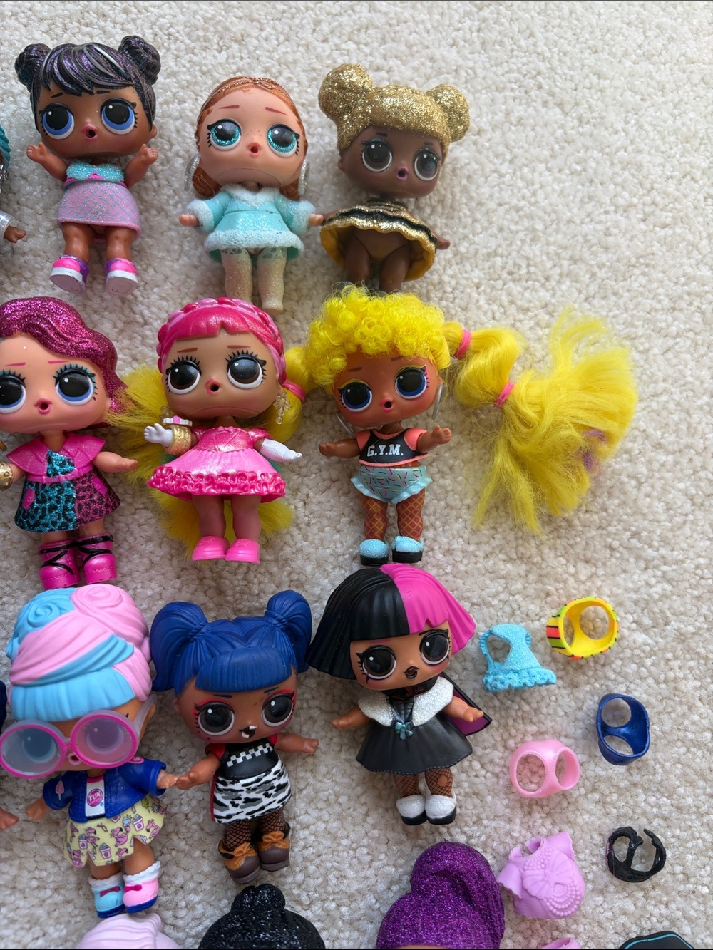 Mega LOL Surprise doll lot 47 full sized clothed dolls with some pets and minis - Picture 5 of 10